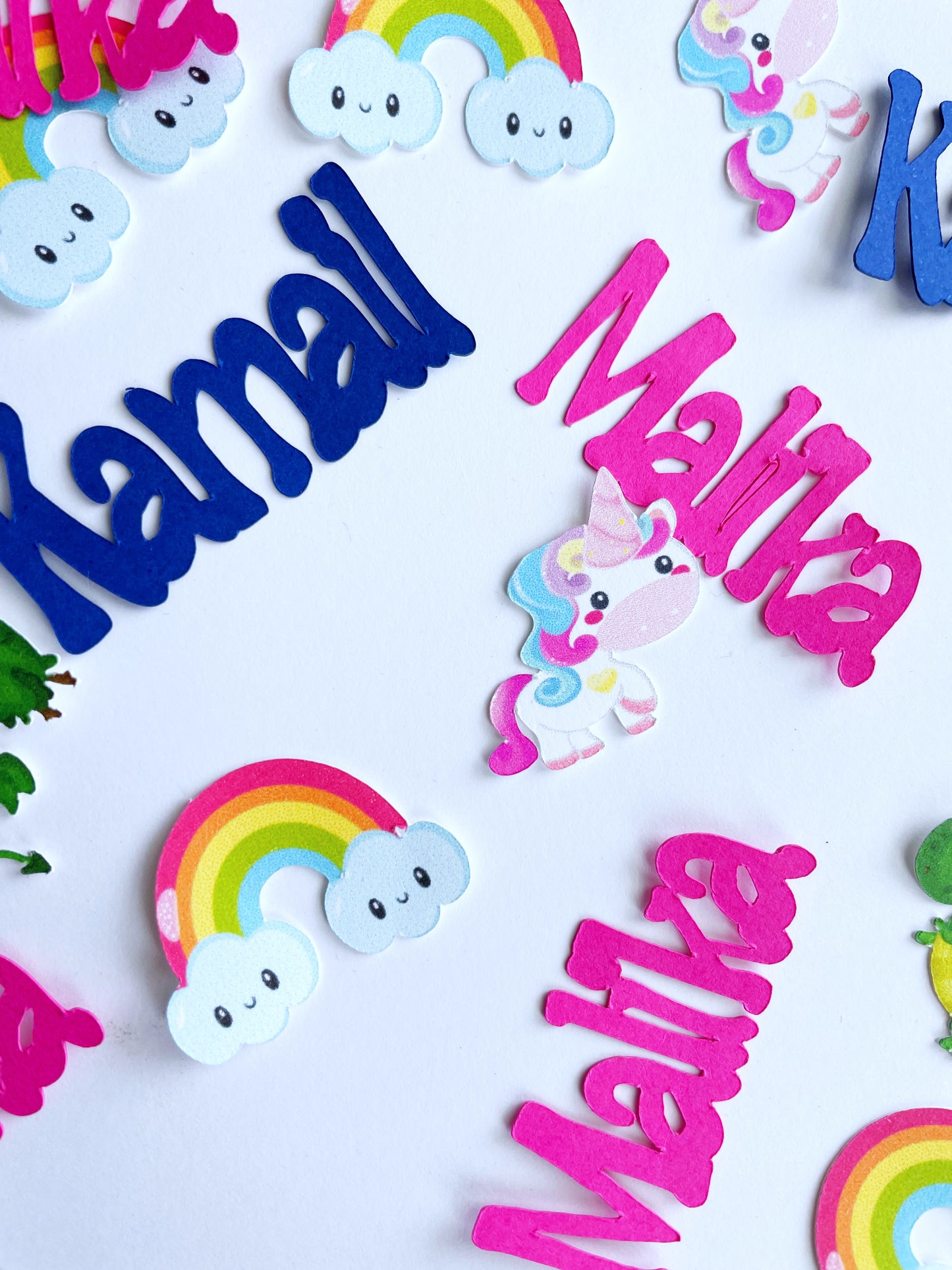 Personalized Unicorn & Dragon Confetti