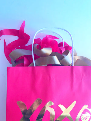 Red Valentines gift bag set