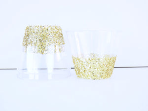 Gold glitter plastic drinking cups