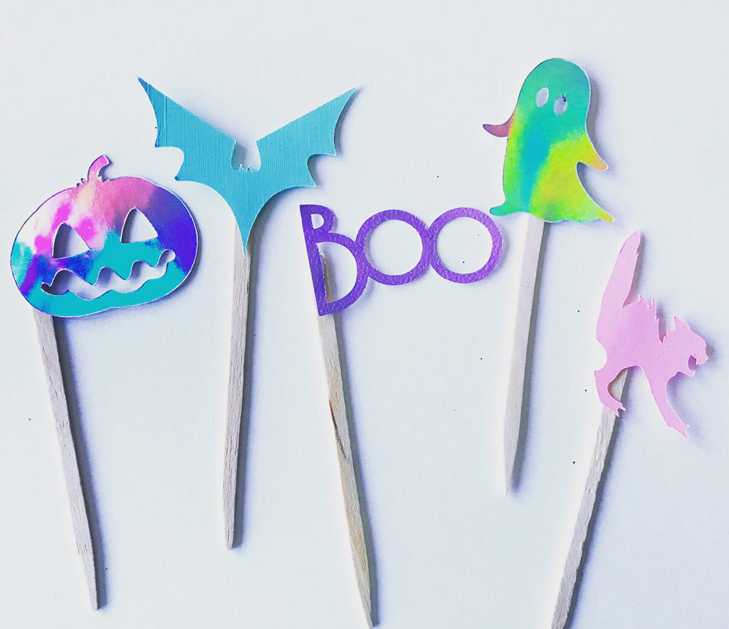 Pastel halloween cupcake toppers