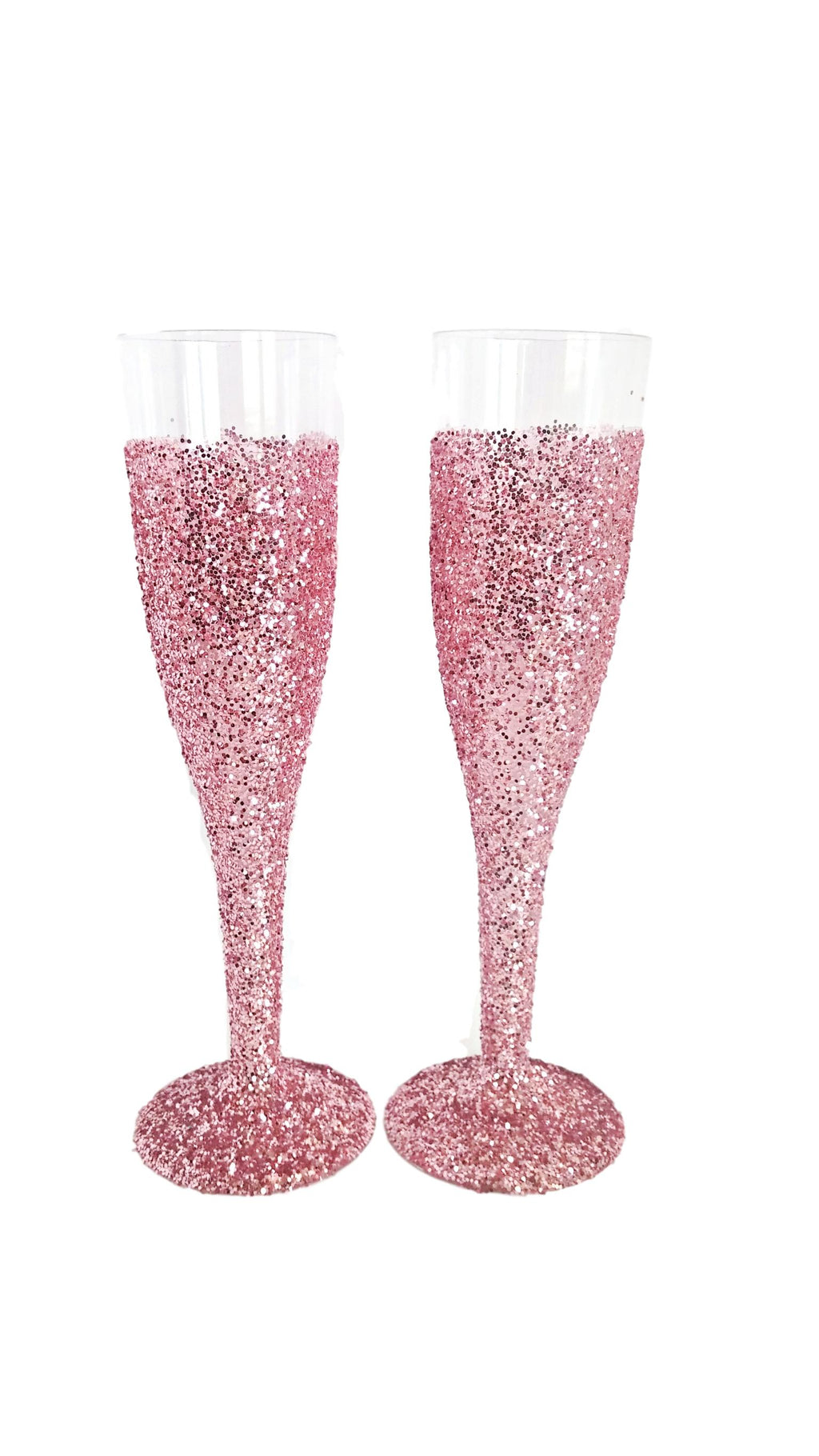 Light pink plastic champagne flutes 