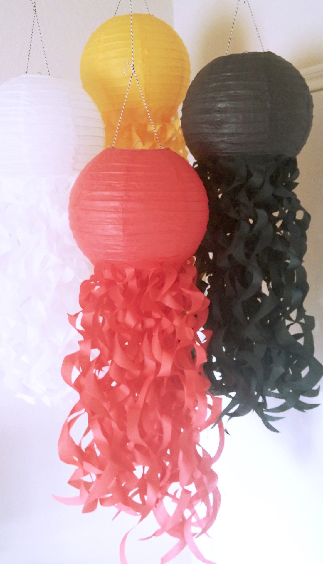 mickey mouse party decorations, Mermaid Party jellyfish lanterns, Under the sea party