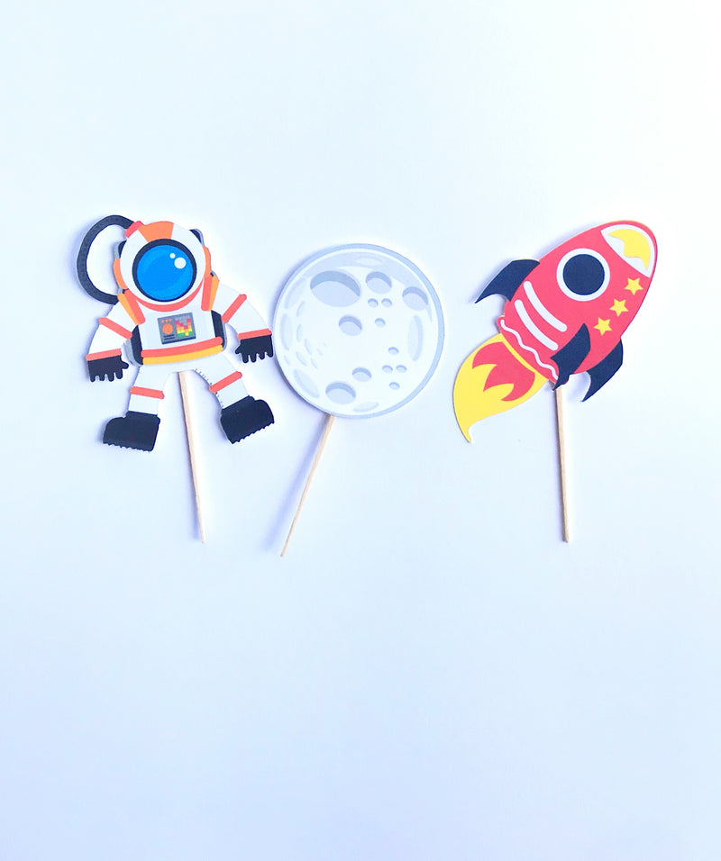 astronaut cupcake toppers